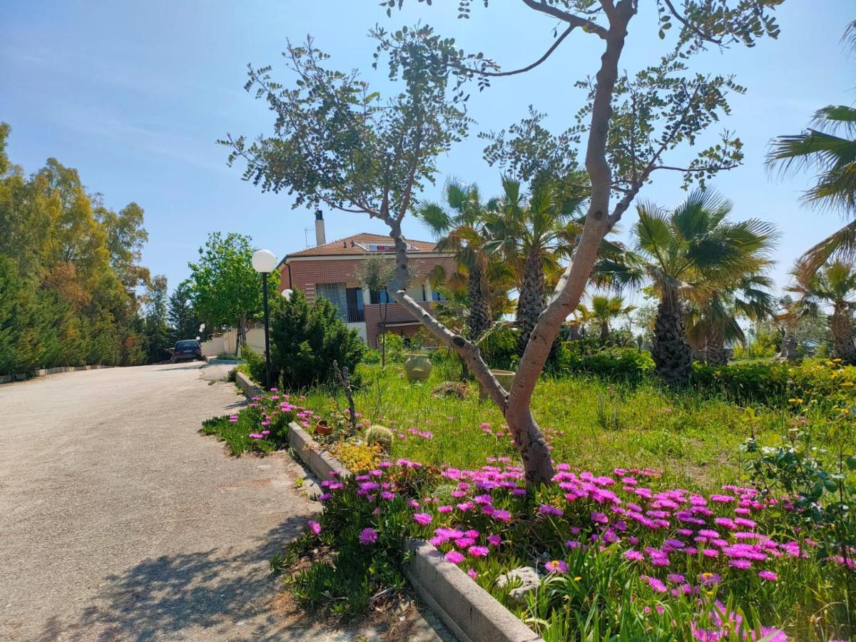 Villa Vittoria Матера Екстер'єр фото