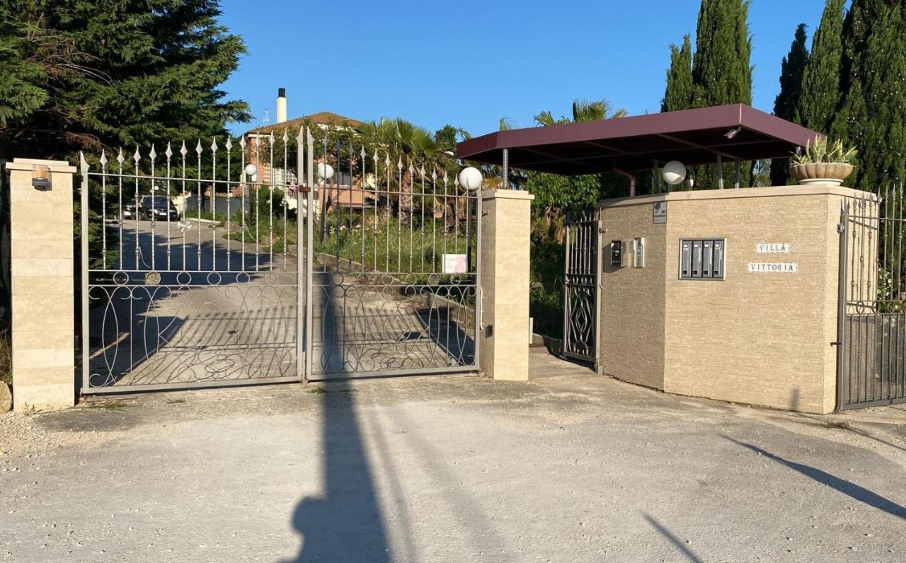 Villa Vittoria Матера Екстер'єр фото